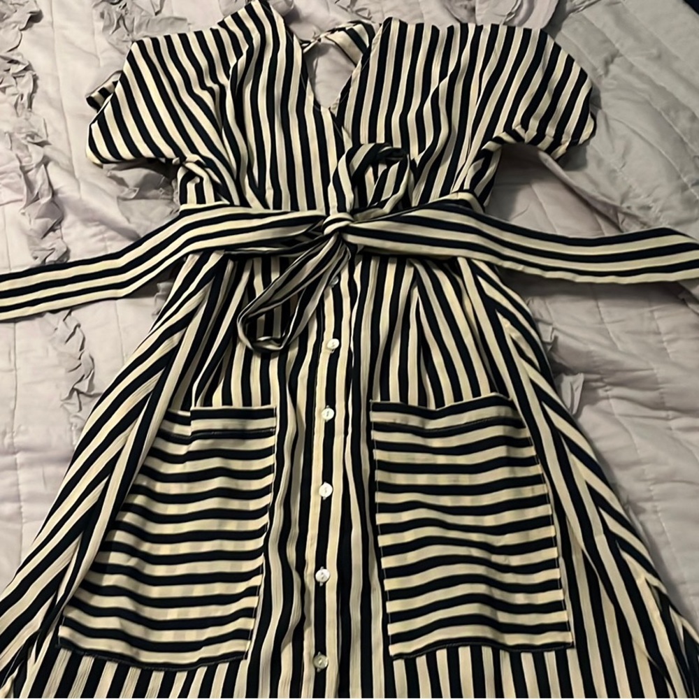 Mustard Seed size small navy striped midi dress